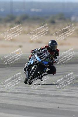 media/Nov-30-2025-TrackXperience (Sun) [[c0061d280f]]/3-Level 1/Session 4 (Turn 11)/